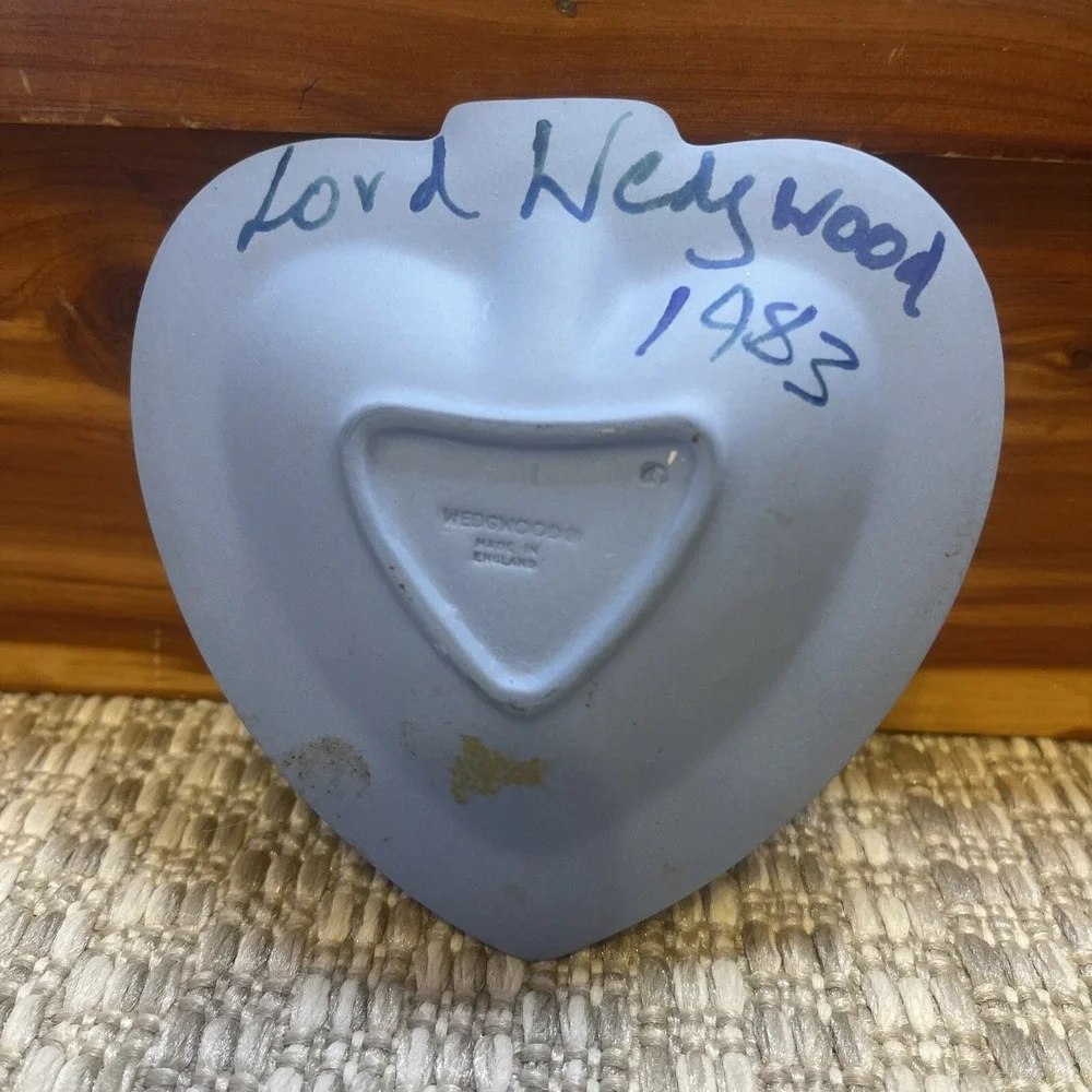 Wedgwood Jasperware Blue Heart Shaped Trinket Jewelry‎ Dish